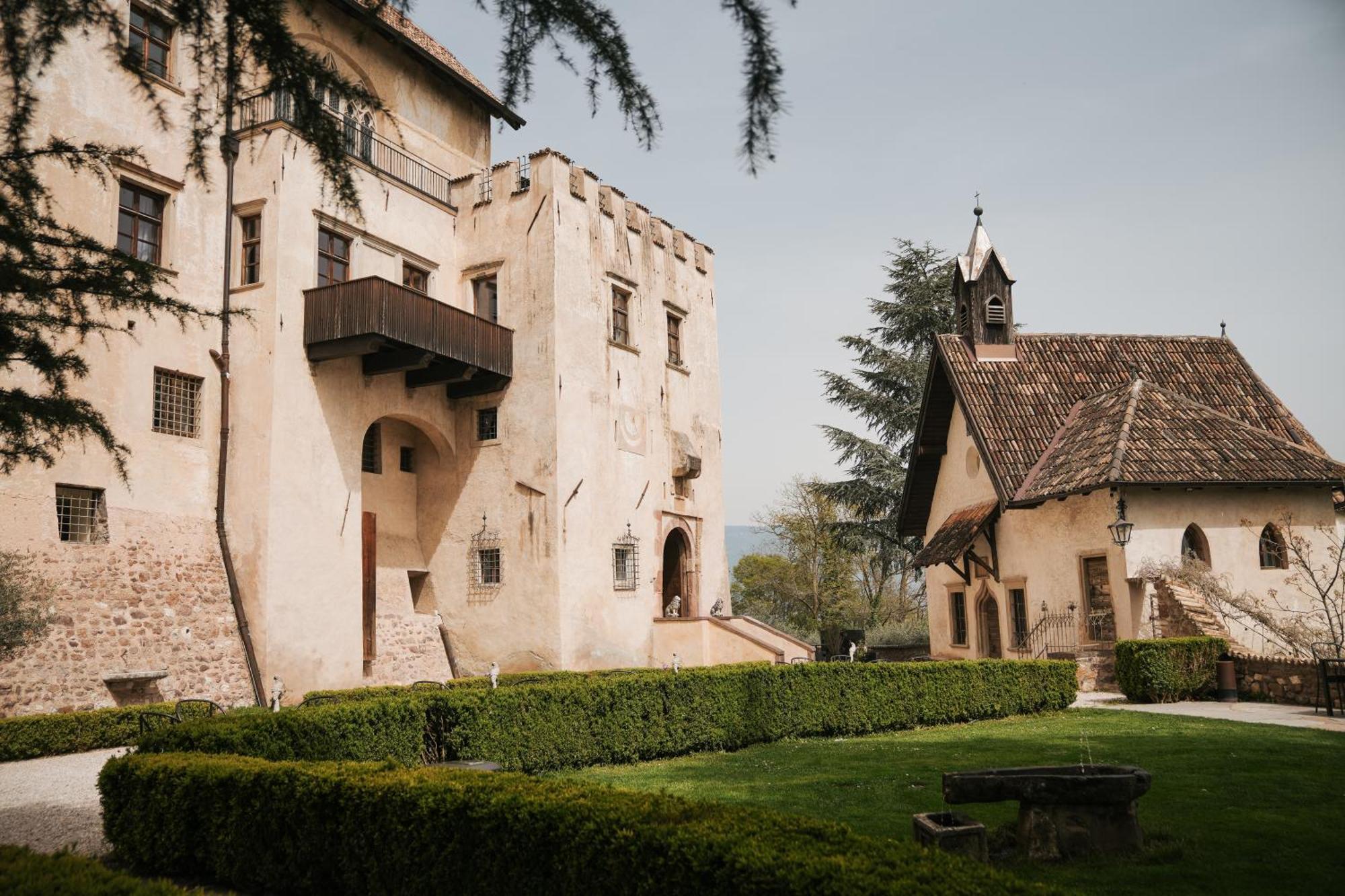 Schloss Freudenstein Appiano Sulla Strada Del Vino Exterior foto