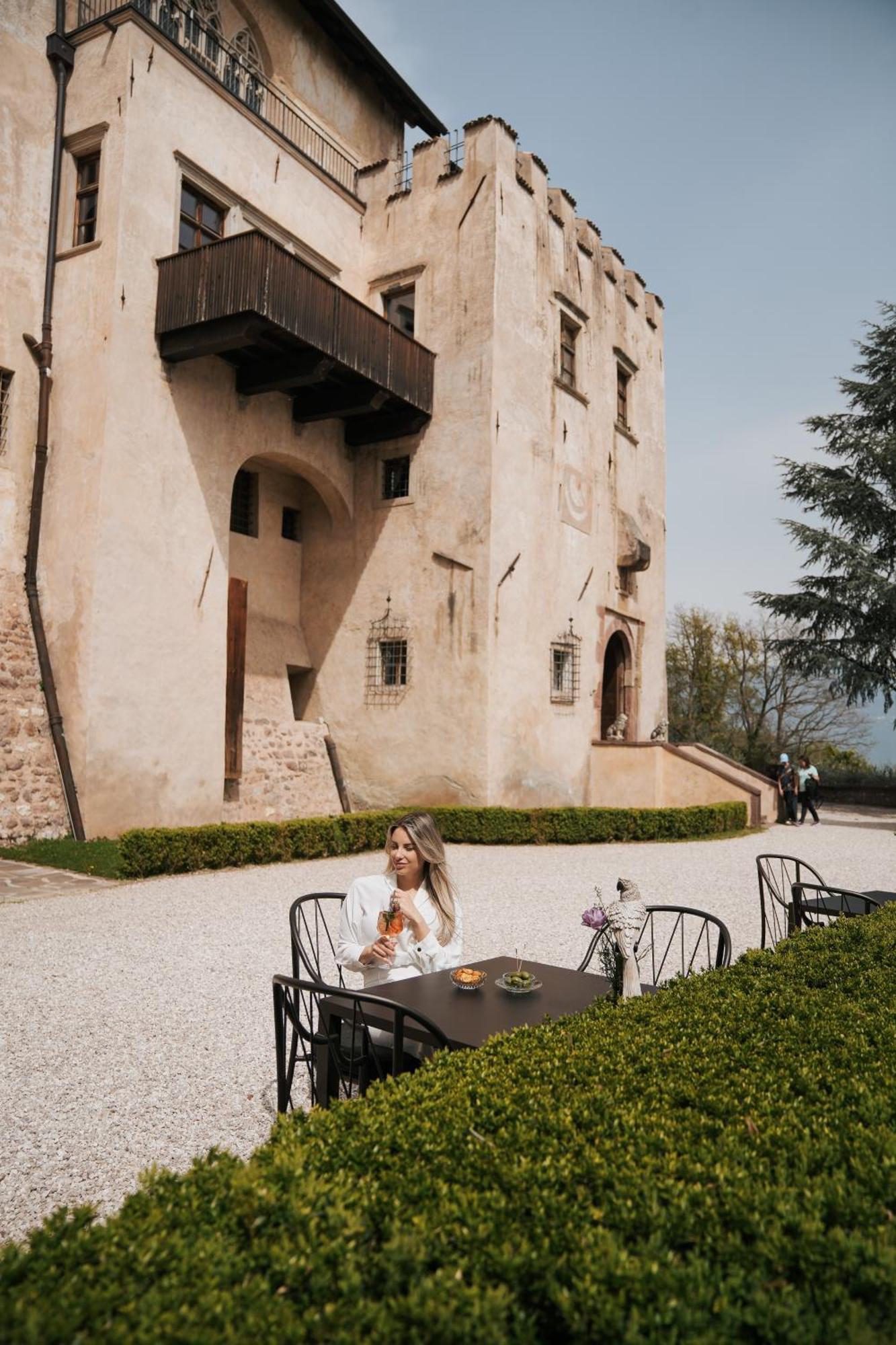 Schloss Freudenstein Appiano Sulla Strada Del Vino Exterior foto